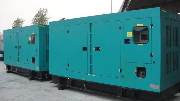 许昌二手康明斯400kw大型柴油发电机组