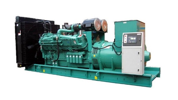 许昌二手常柴200kw大型柴油发电机组